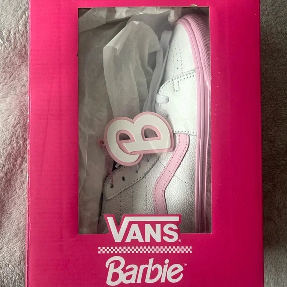 Vans x Barbie Sk8-Hi Tapered Stackform - Picture 2 of 7